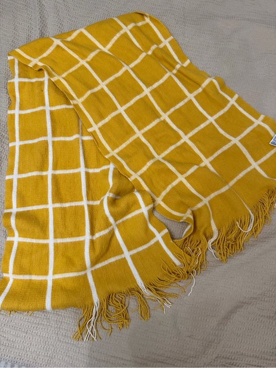 H&M Accessories - Mustard Yellow Windowpane Knit Throw scarf